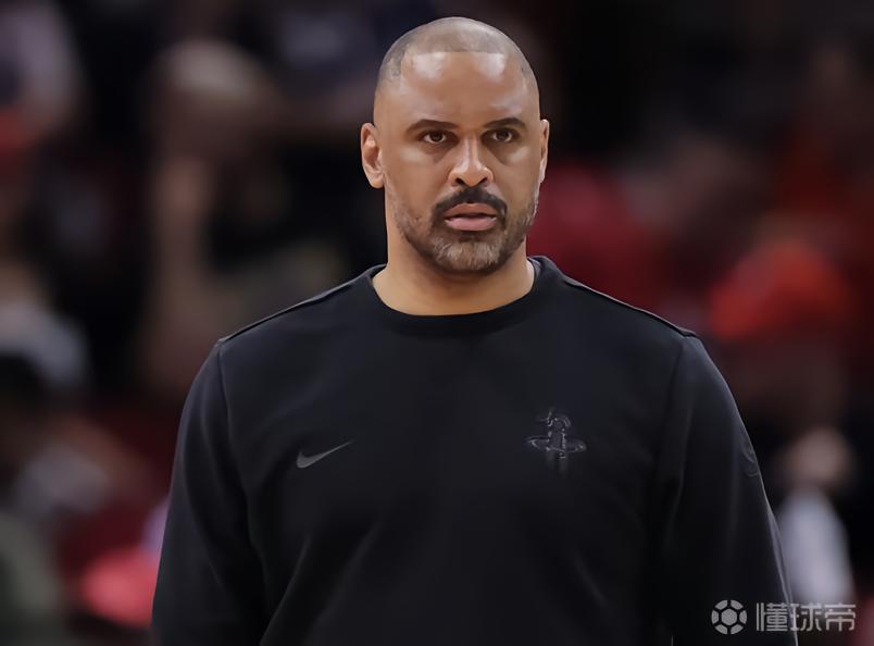 乌度卡：战湖人要重点针对詹姆斯，他与杜兰特的对决充满故事性