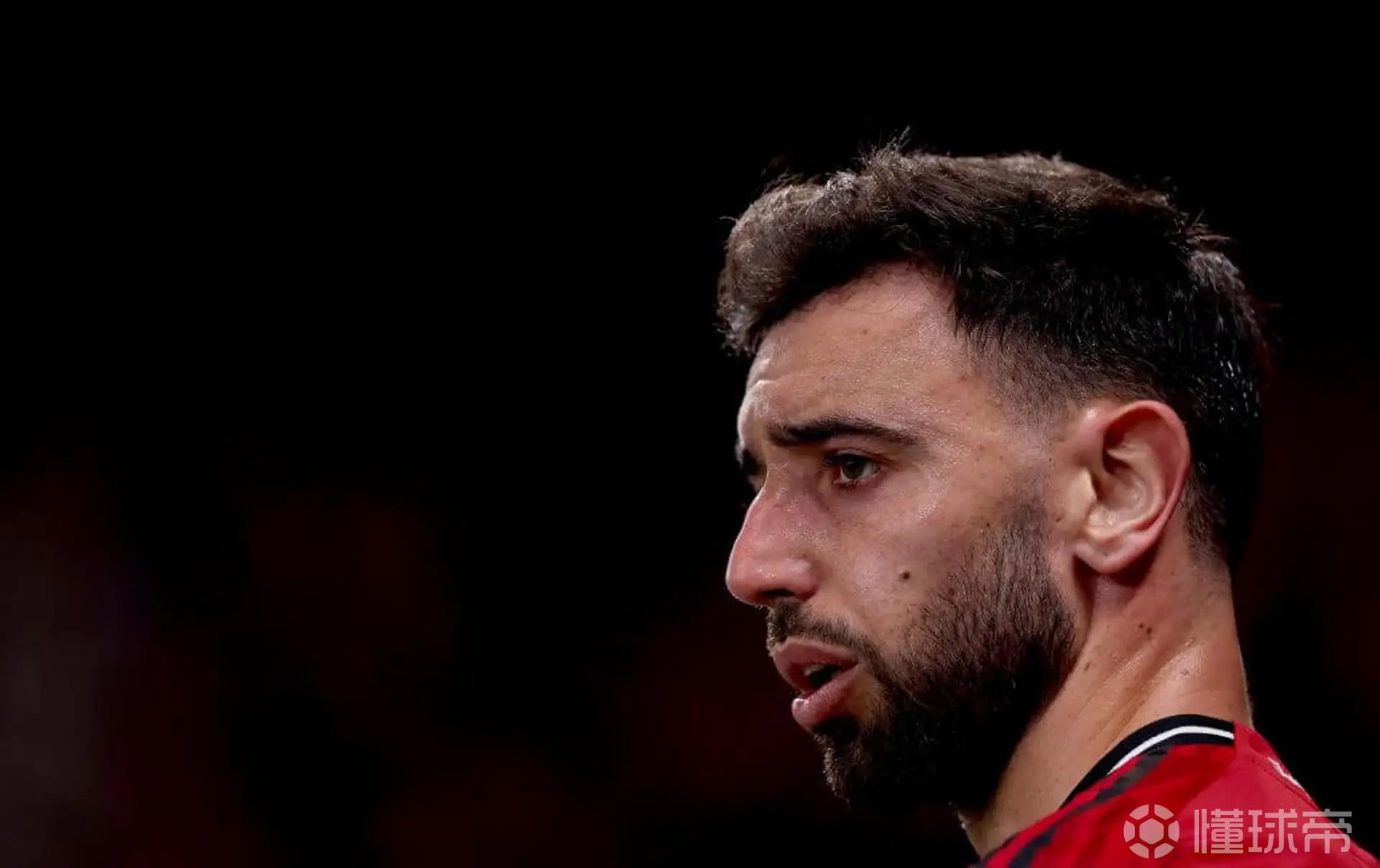 TA：B费的聪明跑动，为曼联的边路攻势注入了超强动力