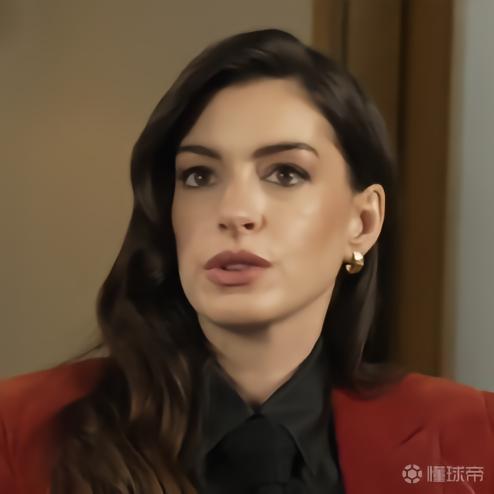 安妮-海瑟薇：我和爸爸见证过枪手不败夺冠，亨利或许是GOAT