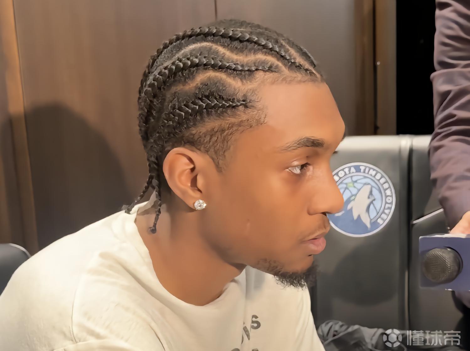 麦丹谈冲突：不知道约基奇说了什么，时间没走完我上篮没问题