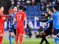 水晶宫VS埃弗顿直播_新浪足球热点小时报丨2026年04月18日23时_今日实时足球热点速递