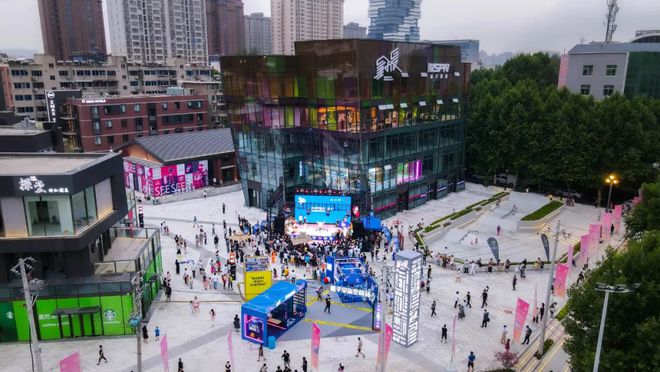 博洛尼亚VS罗马直播今日足球：巴塞罗那vs马洛卡 罗马vs博洛尼亚