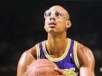 塞维利亚VS皇家社会直播_西甲第35轮开球时间：巴萨vs皇马北京时间5月11日3：00开打